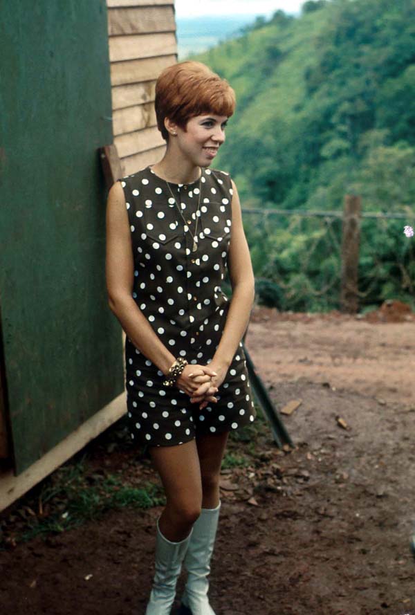 Vicki lawrence hot.